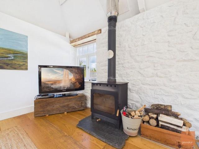 3 bedroom cottage to rent