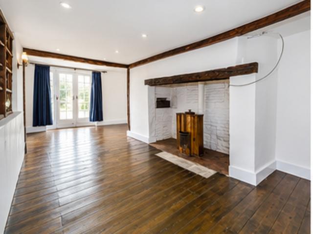 3 bedroom cottage to rent