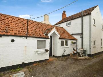3 bedroom cottage to rent