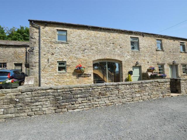 3 bedroom cottage to rent