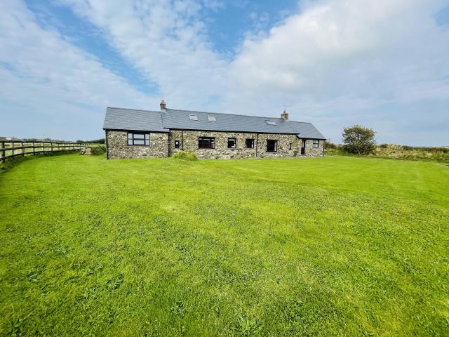 3 bedroom cottage to rent