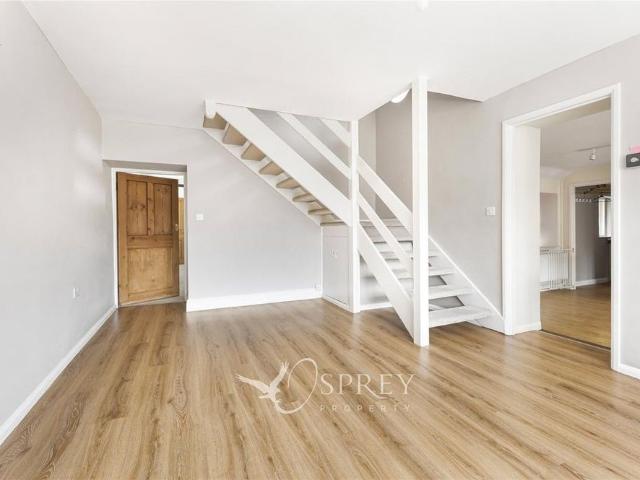 3 bedroom cottage to rent