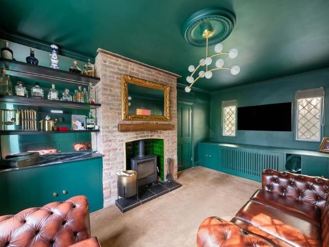 3 bedroom cottage to rent