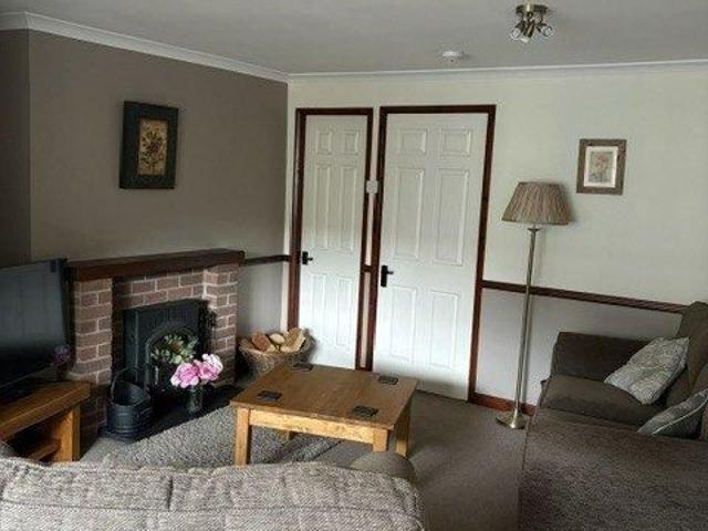3 bedroom cottage to rent