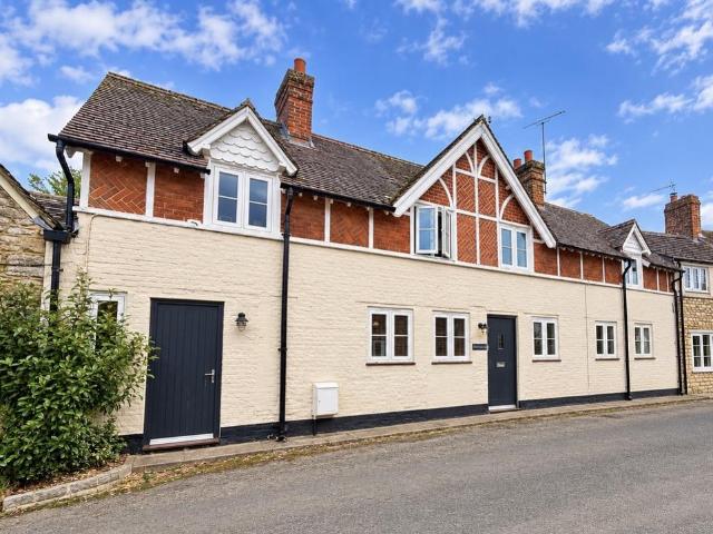 3 bedroom cottage to rent
