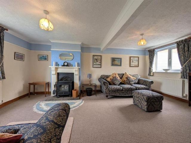 3 bedroom cottage to rent