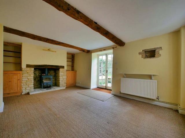 3 bedroom cottage to rent