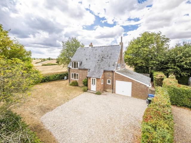 3 bedroom cottage to rent