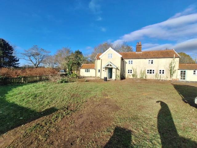 3 bedroom cottage to rent
