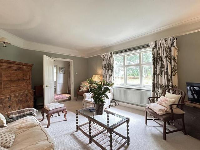 3 bedroom cottage to rent