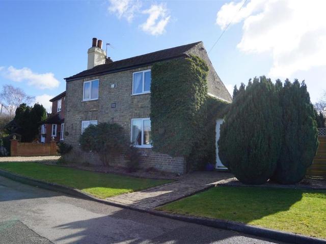 3 bedroom cottage to rent