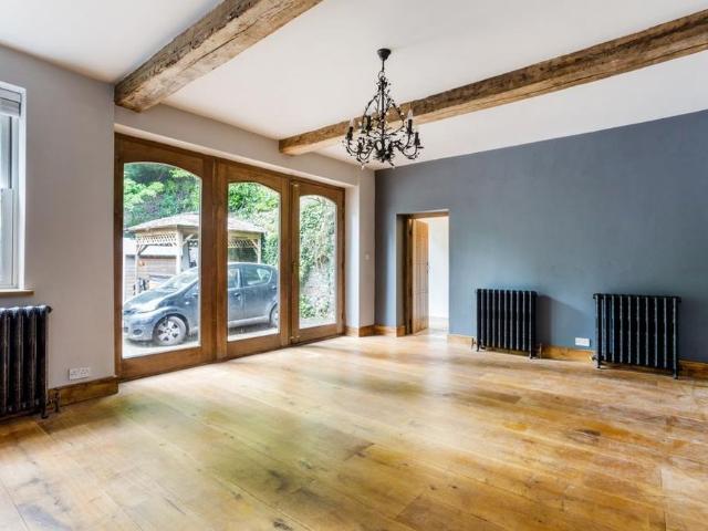 3 bedroom cottage to rent