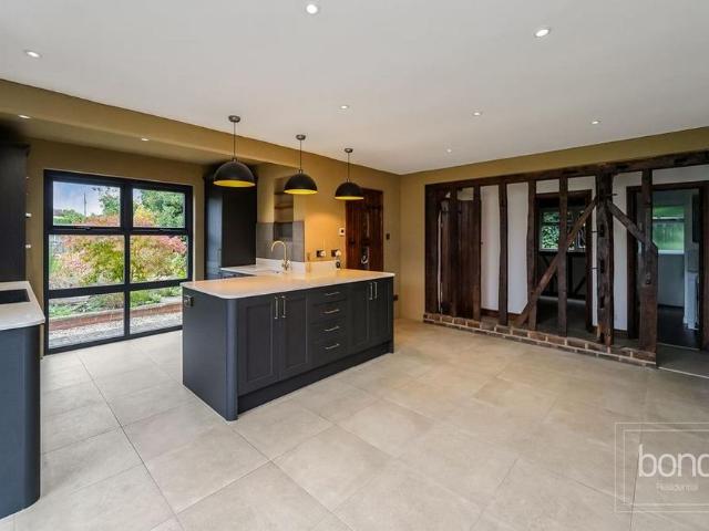 3 bedroom cottage to rent