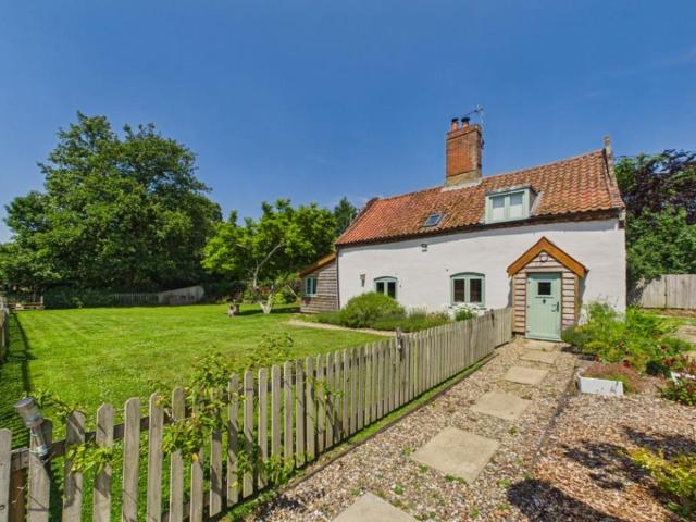 3 bedroom cottage for sale