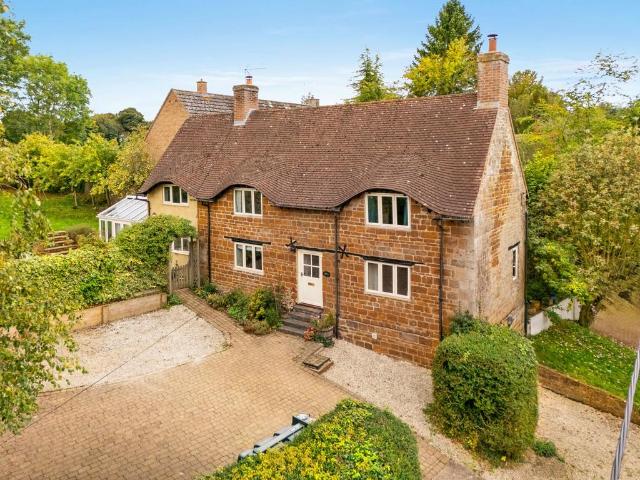 3 bedroom cottage for sale