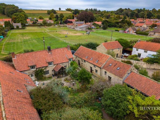 3 bedroom cottage for sale
