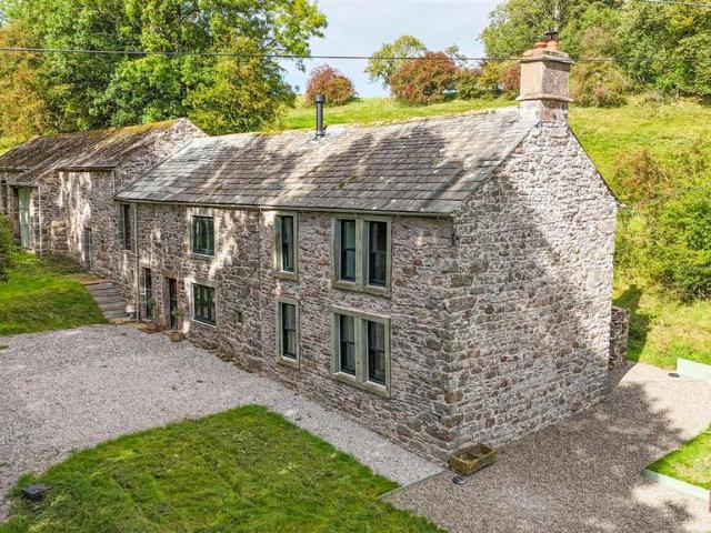 3 bedroom cottage for sale