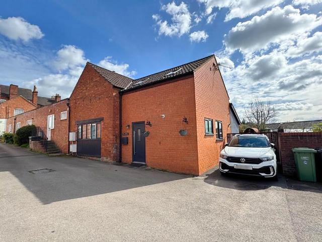 3 bedroom cottage for sale