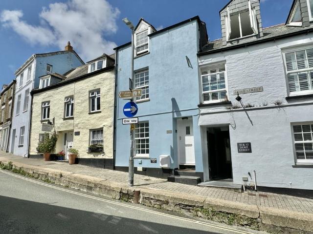 3 bedroom cottage for sale