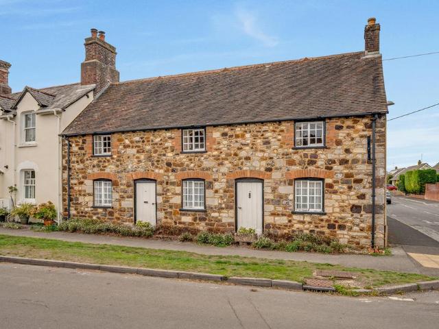 3 bedroom cottage for sale
