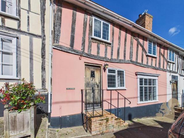 3 bedroom cottage for sale