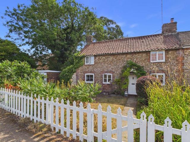 3 bedroom cottage for sale