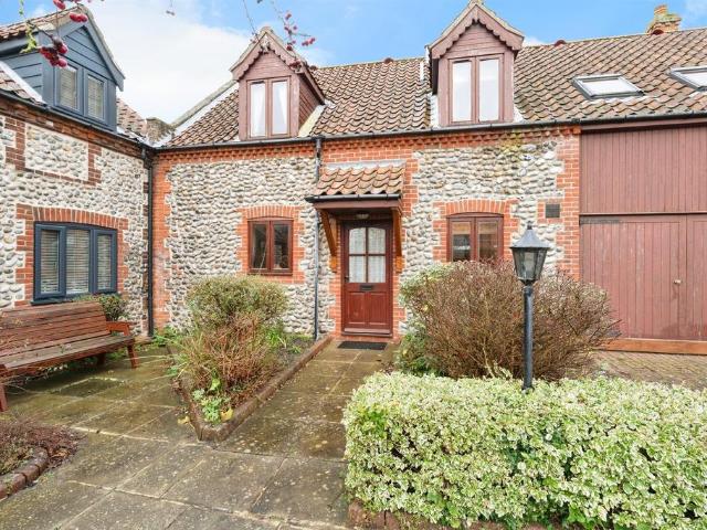 3 bedroom cottage for sale