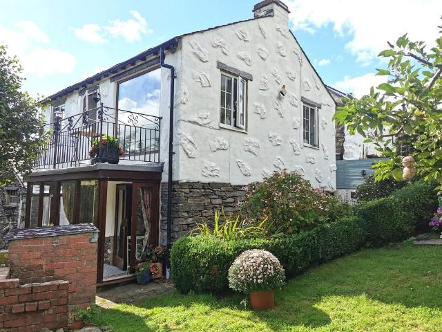 3 bedroom cottage for sale