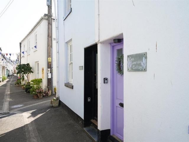 3 bedroom cottage for sale