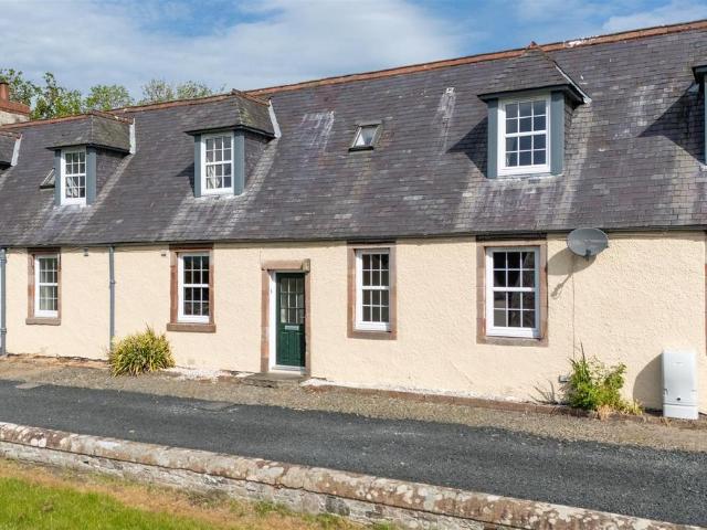 3 bedroom cottage for sale