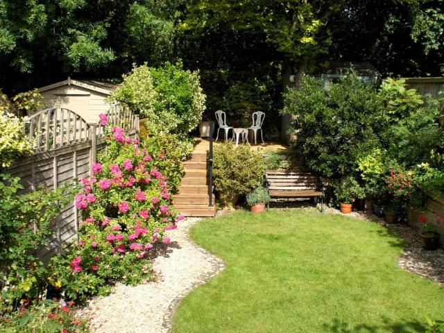 3 bedroom cottage for sale
