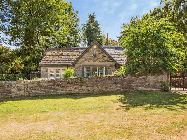 3 bedroom cottage for sale