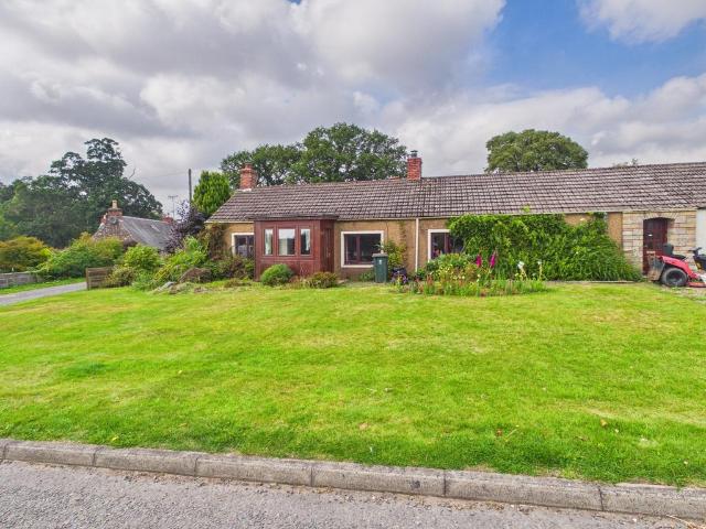 3 bedroom cottage for sale