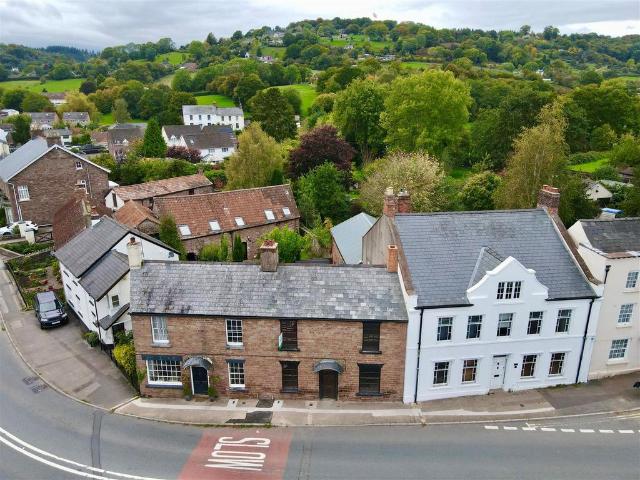 3 bedroom cottage for sale