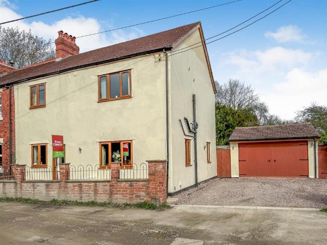 3 bedroom cottage for sale