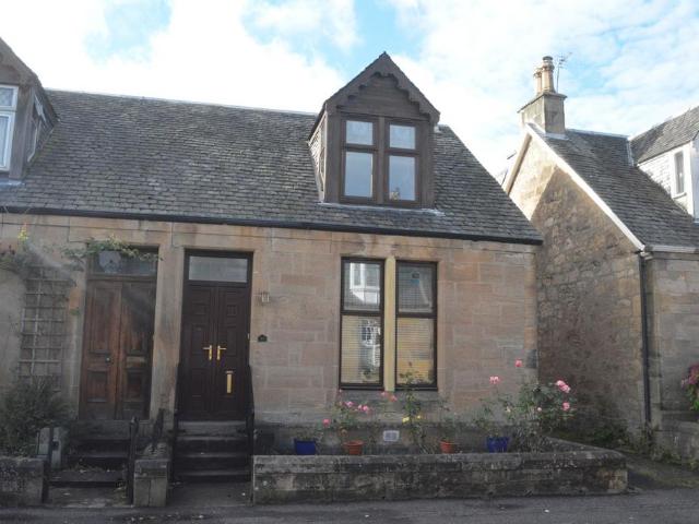 3 bedroom cottage for sale