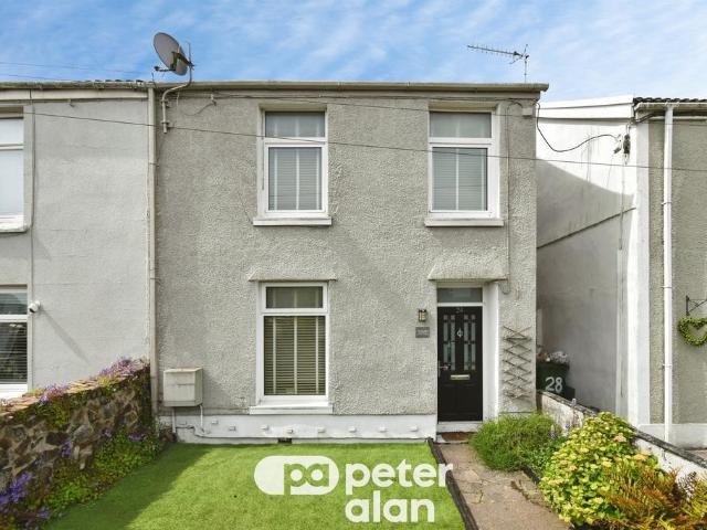 3 bedroom cottage for sale