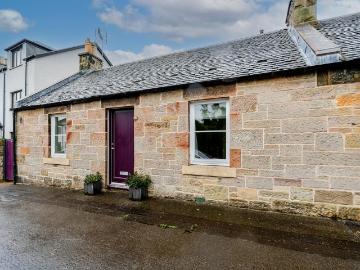 3 bedroom cottage for sale