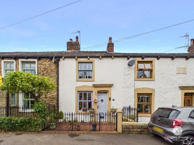 3 bedroom cottage for sale