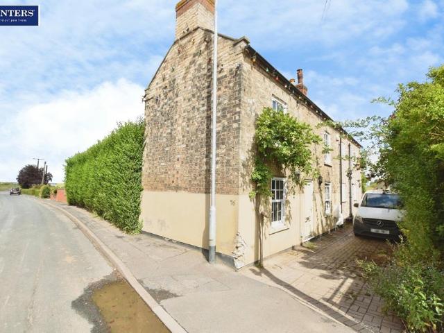 3 bedroom cottage for sale