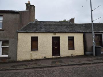 3 bedroom cottage for sale