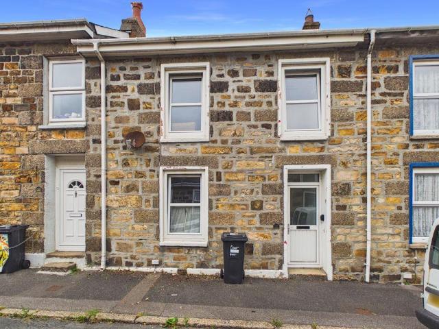 3 bedroom cottage for sale