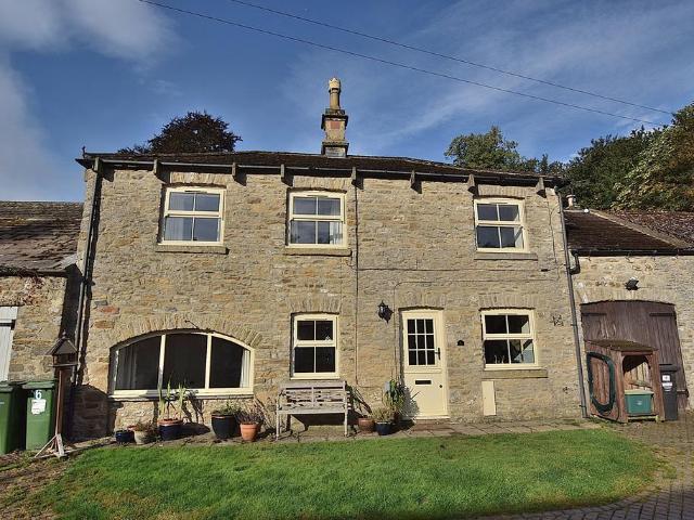 3 bedroom cottage for sale