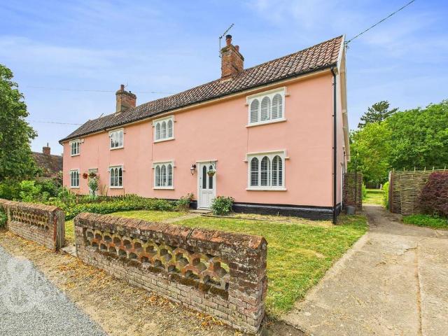 3 bedroom cottage for sale