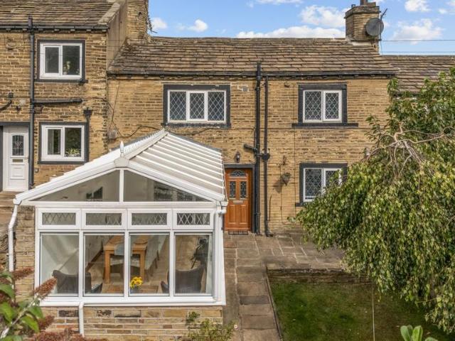 3 bedroom cottage for sale