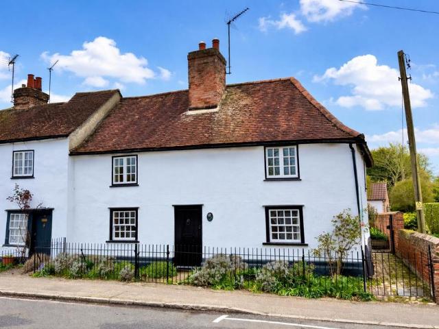3 bedroom cottage for sale