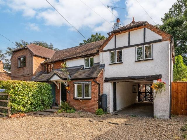 3 bedroom cottage for sale