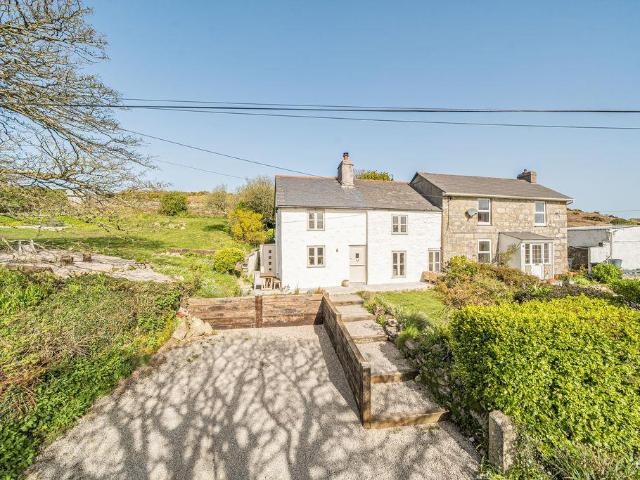 3 bedroom cottage for sale