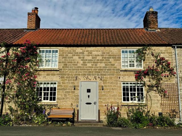 3 bedroom cottage for sale