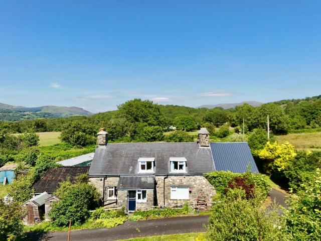 3 bedroom cottage for sale
